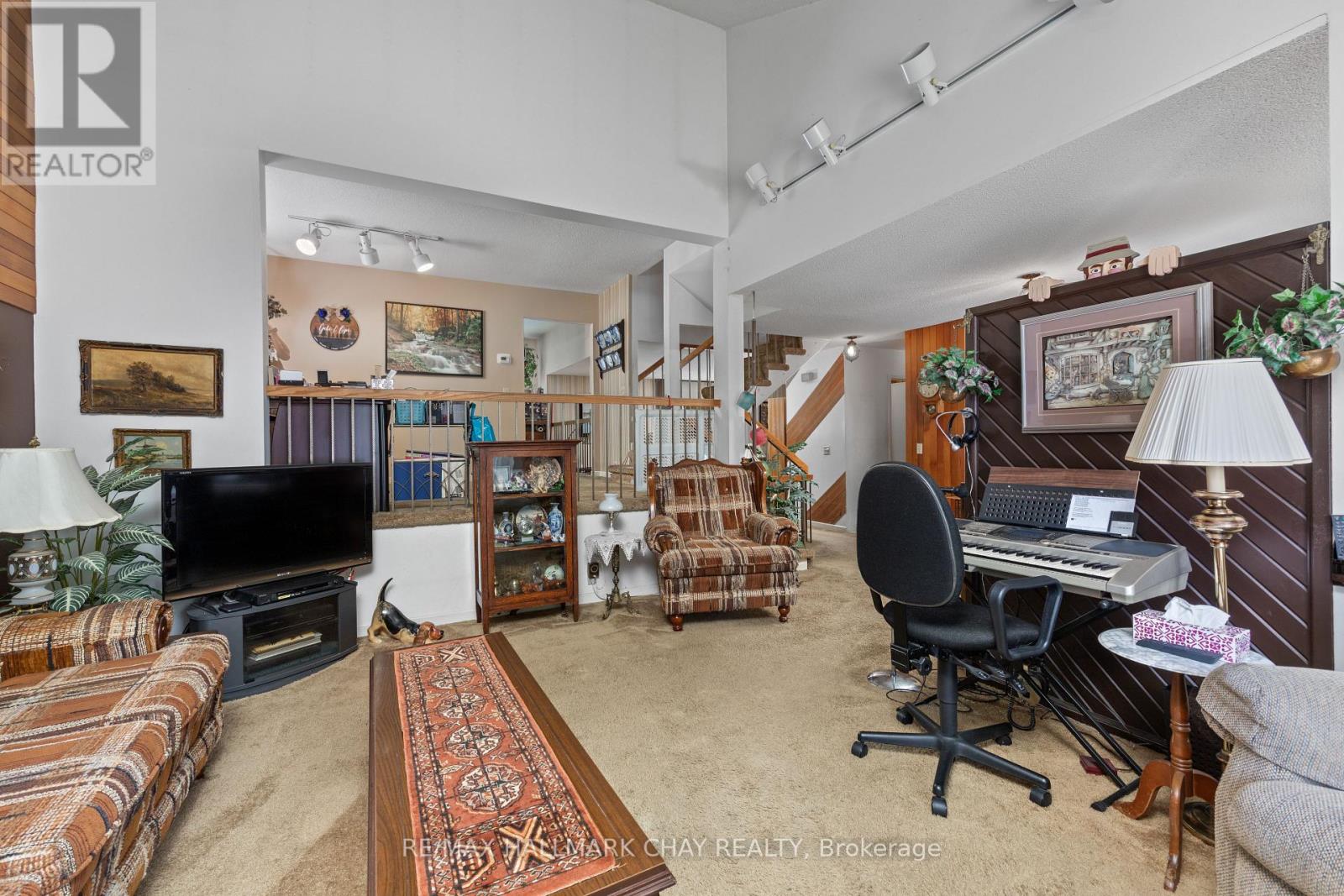 125 ROYAL PALM DRIVE - 7
