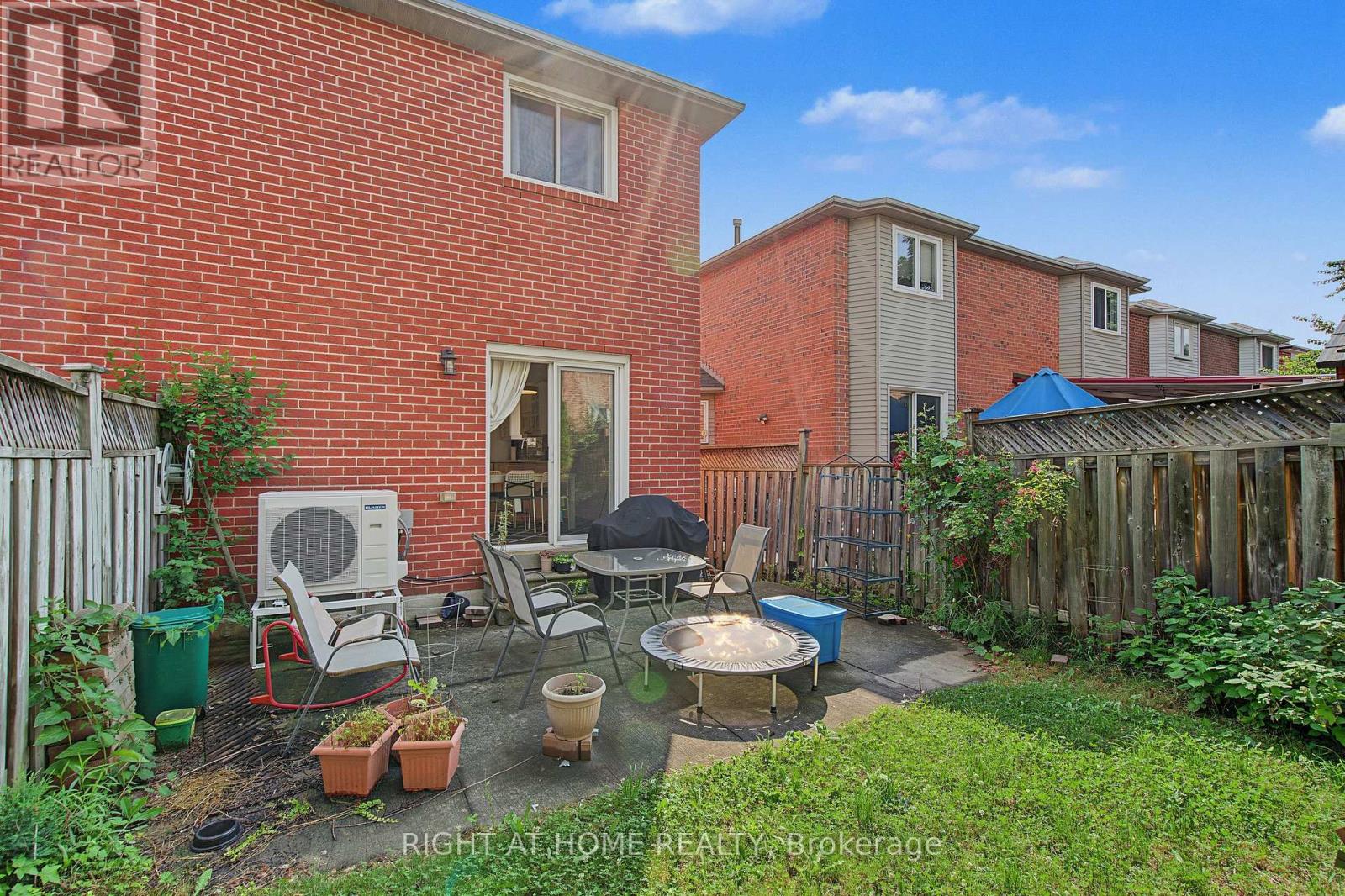 5531 WHISTLER CRESCENT - 3