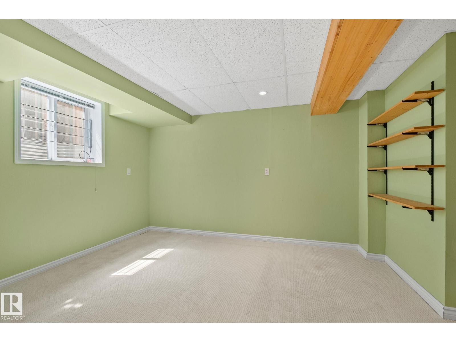 2409 47 ST NW — photo 25