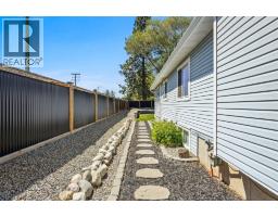 2678 Cameron Road, West Kelowna, BC V1Z3K9 Photo 40