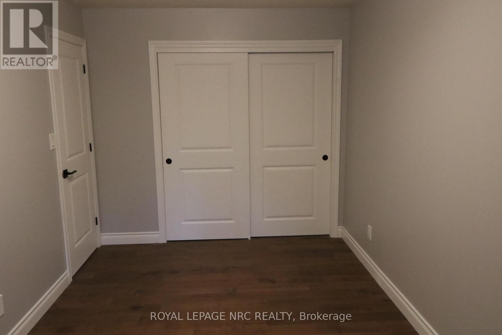7689 TRACKVIEW STREET - Image 22