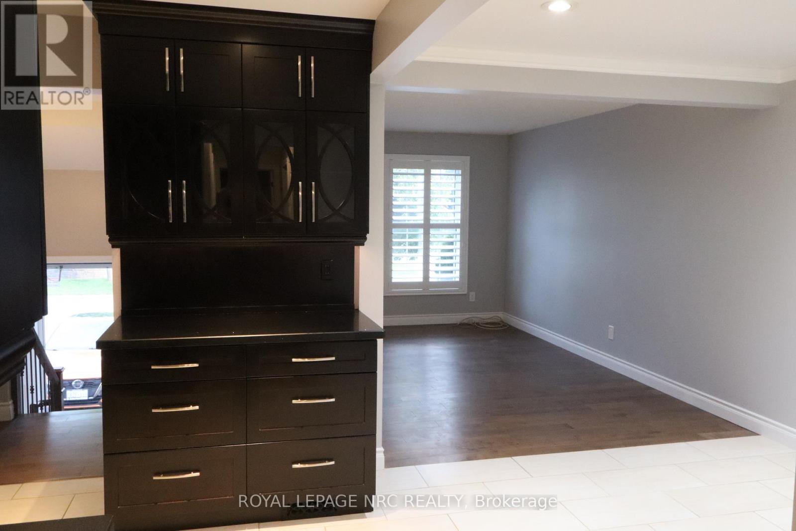 7689 TRACKVIEW STREET - 5