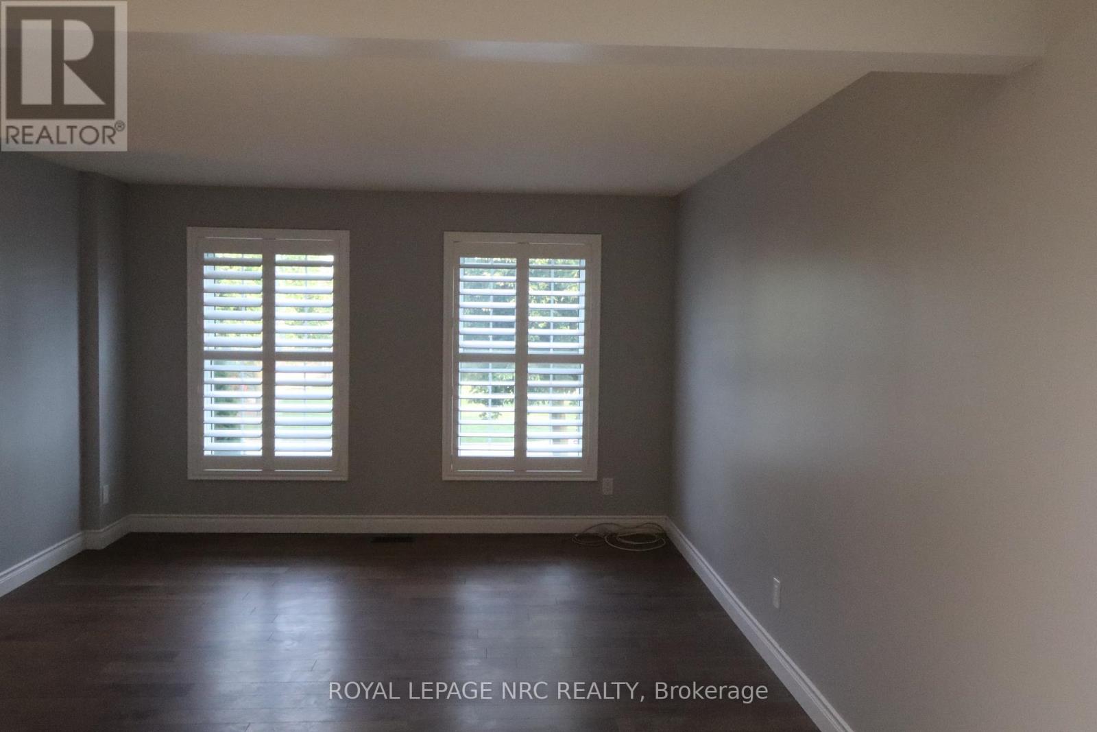 7689 TRACKVIEW STREET - 8
