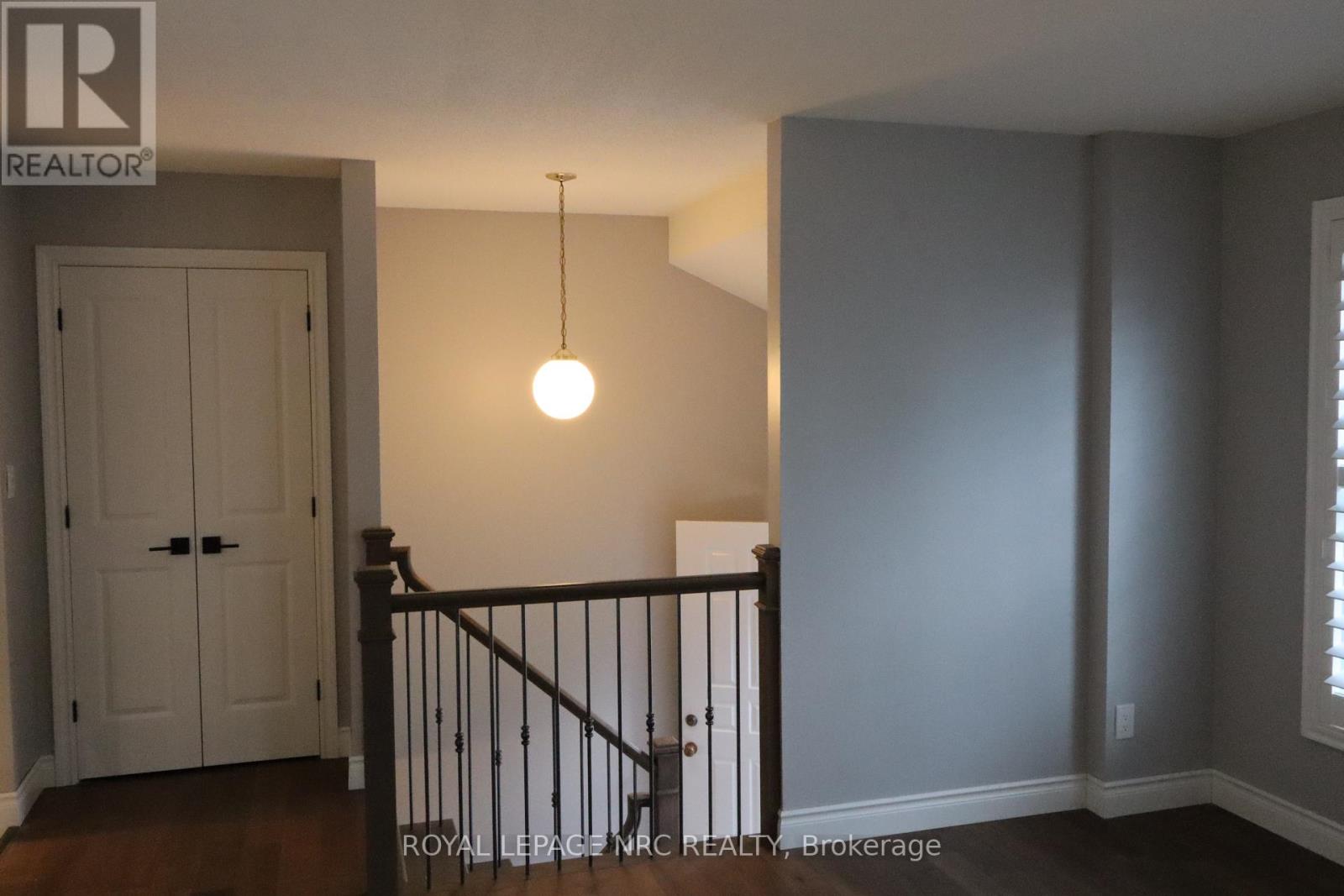 7689 TRACKVIEW STREET - 9