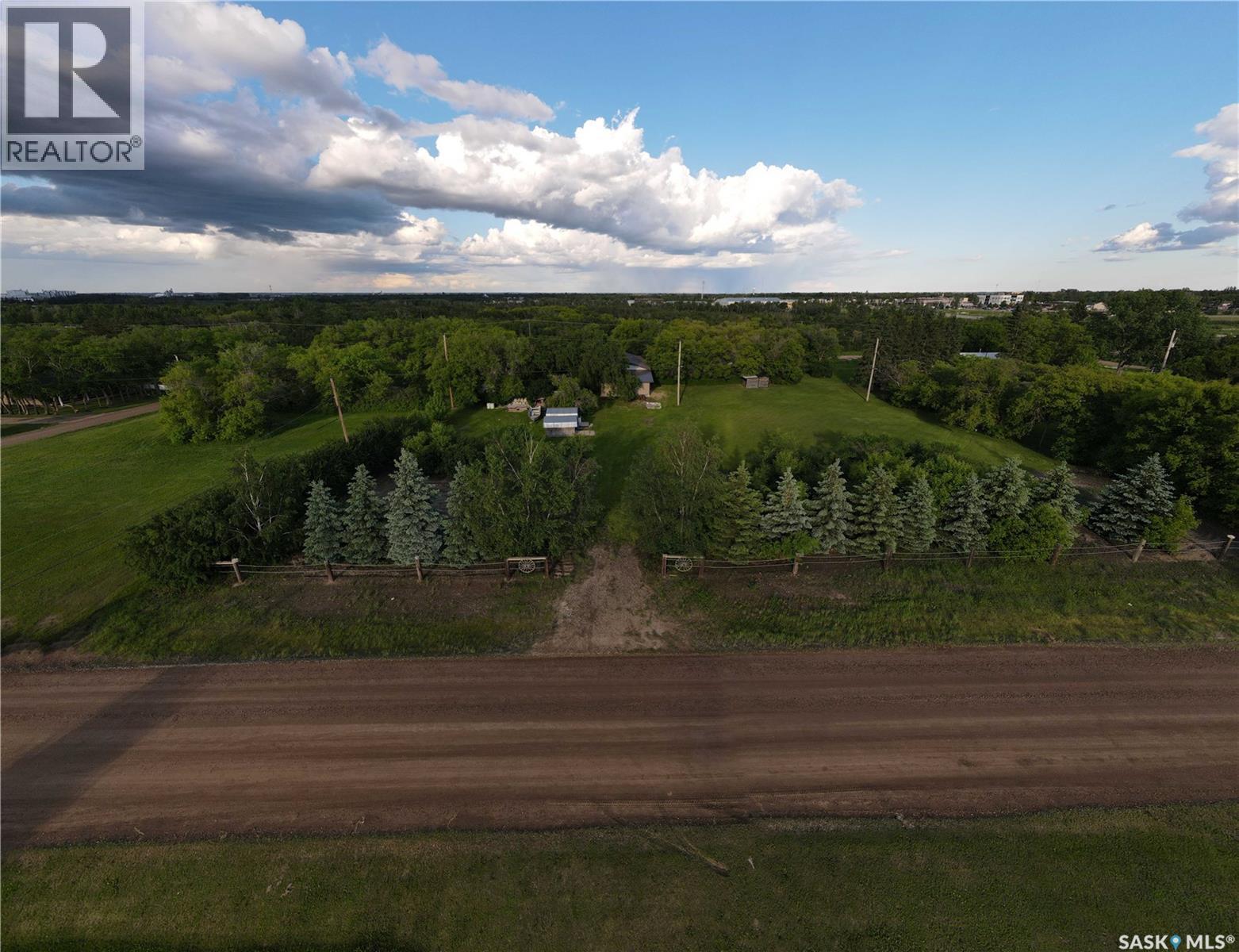 212 Sully AVENUE - 3