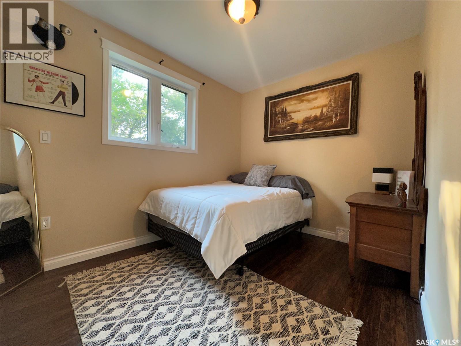 212 Sully AVENUE - 16