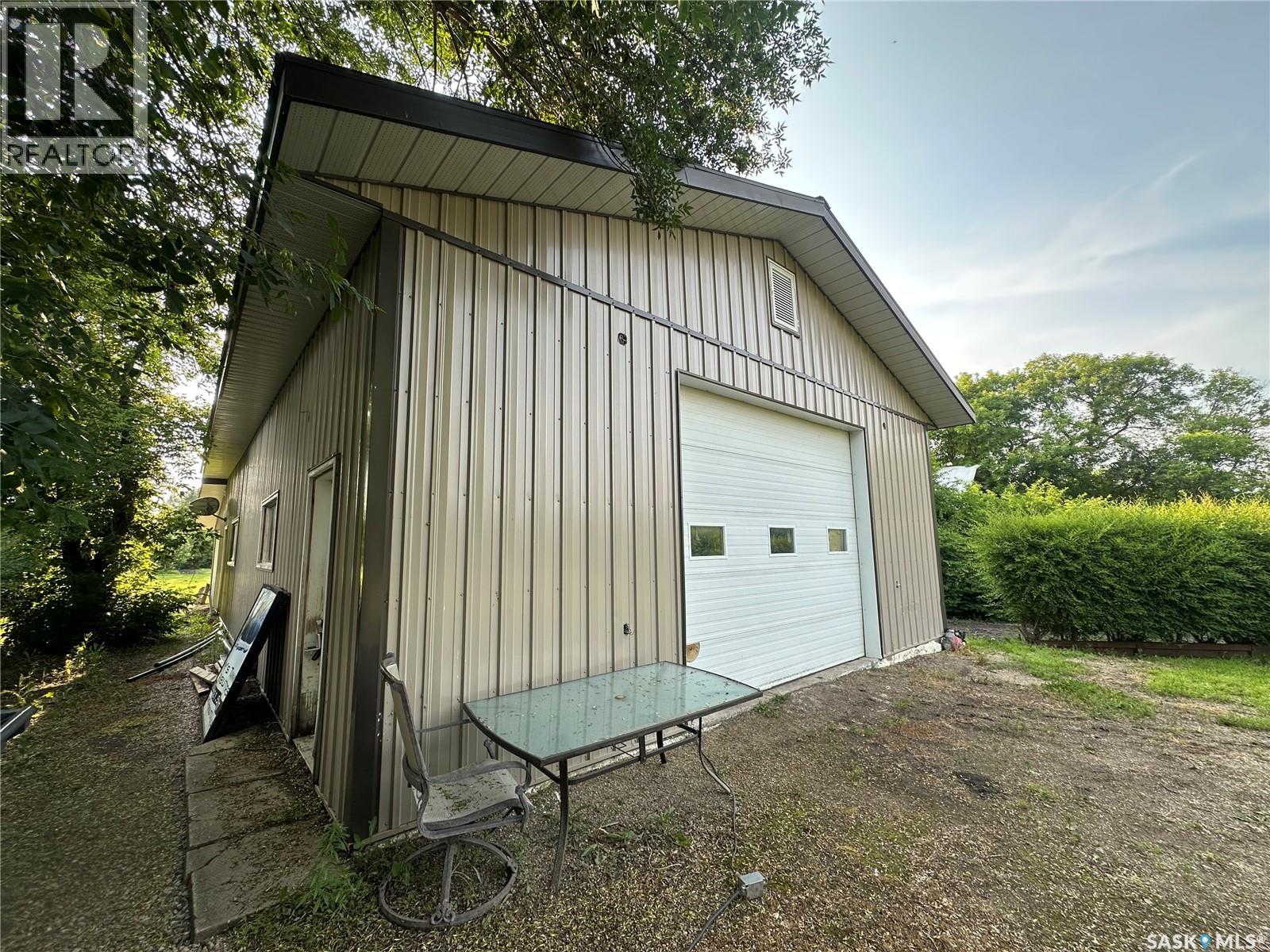212 Sully AVENUE - 11