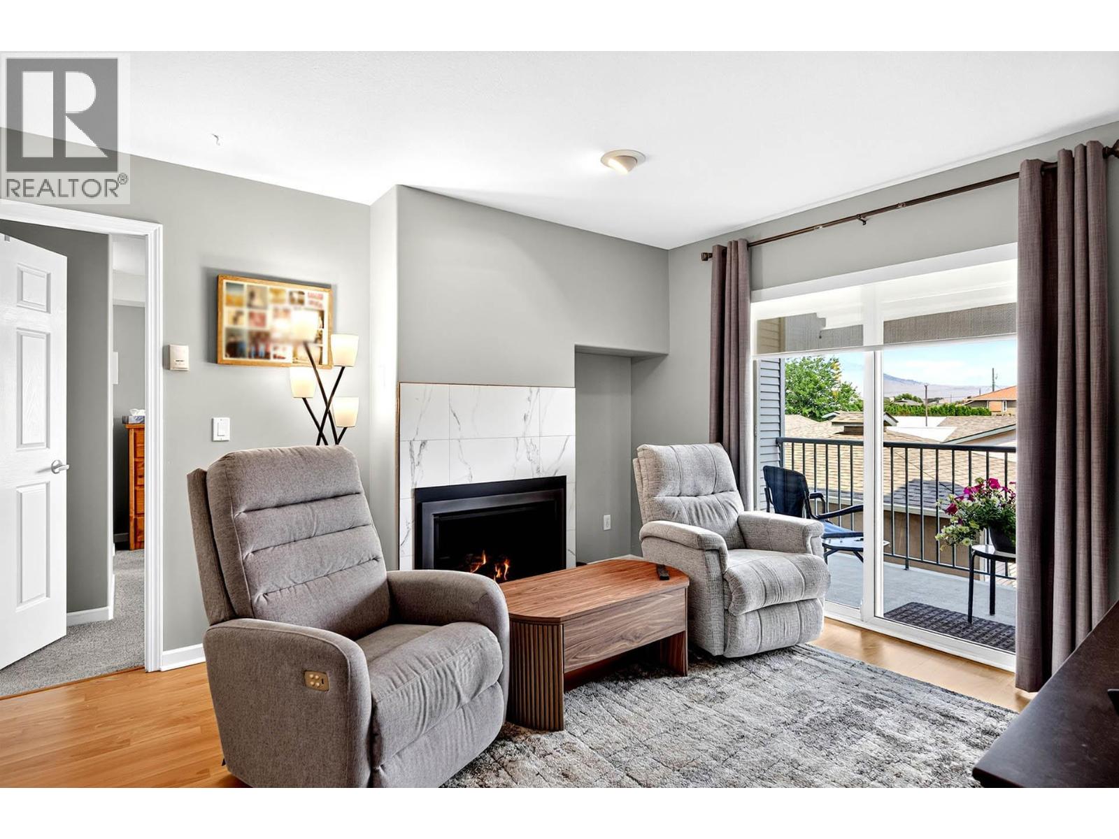 #212 860 Nicolani Drive - 19