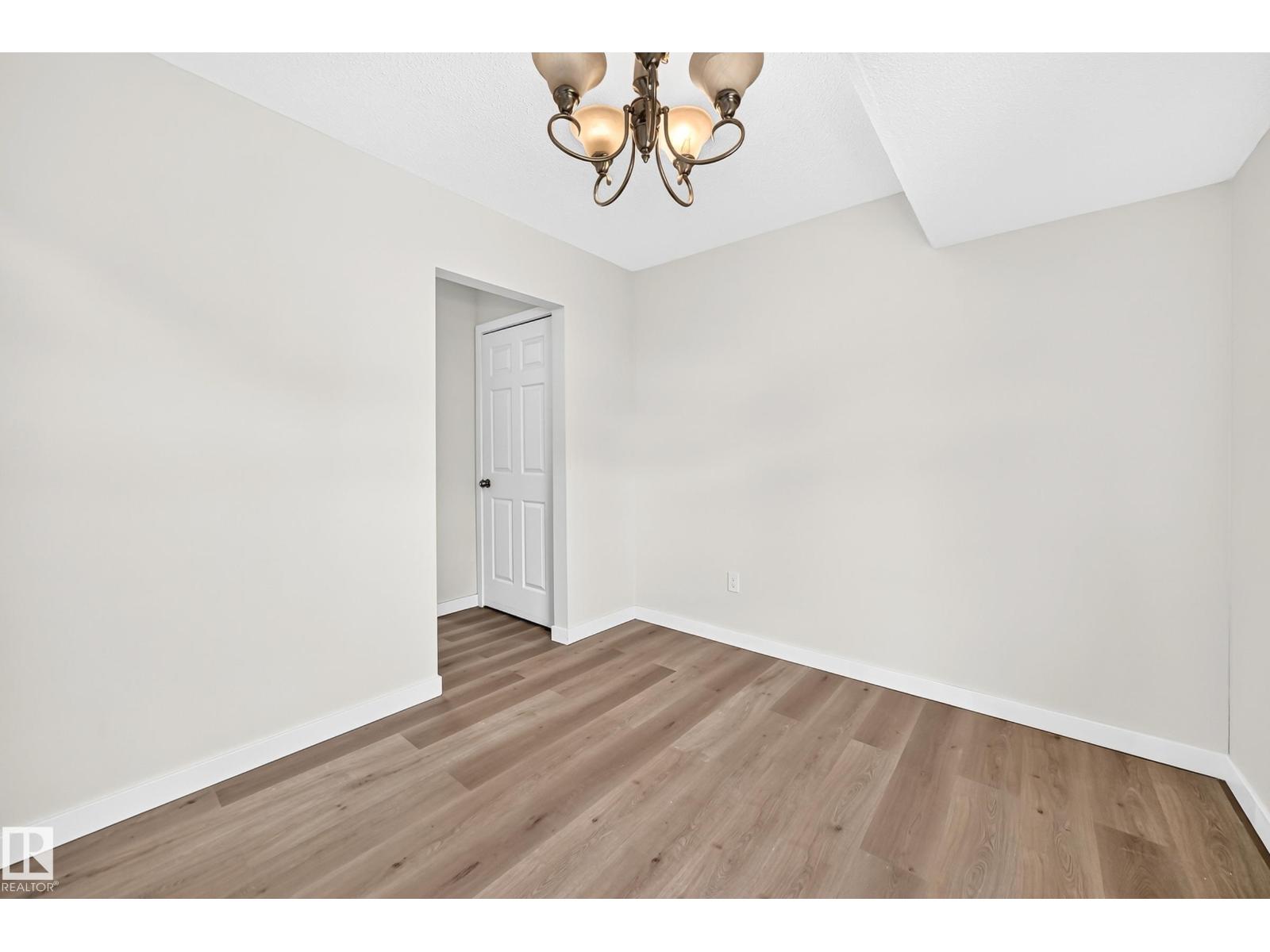13835 114 ST NW - 12