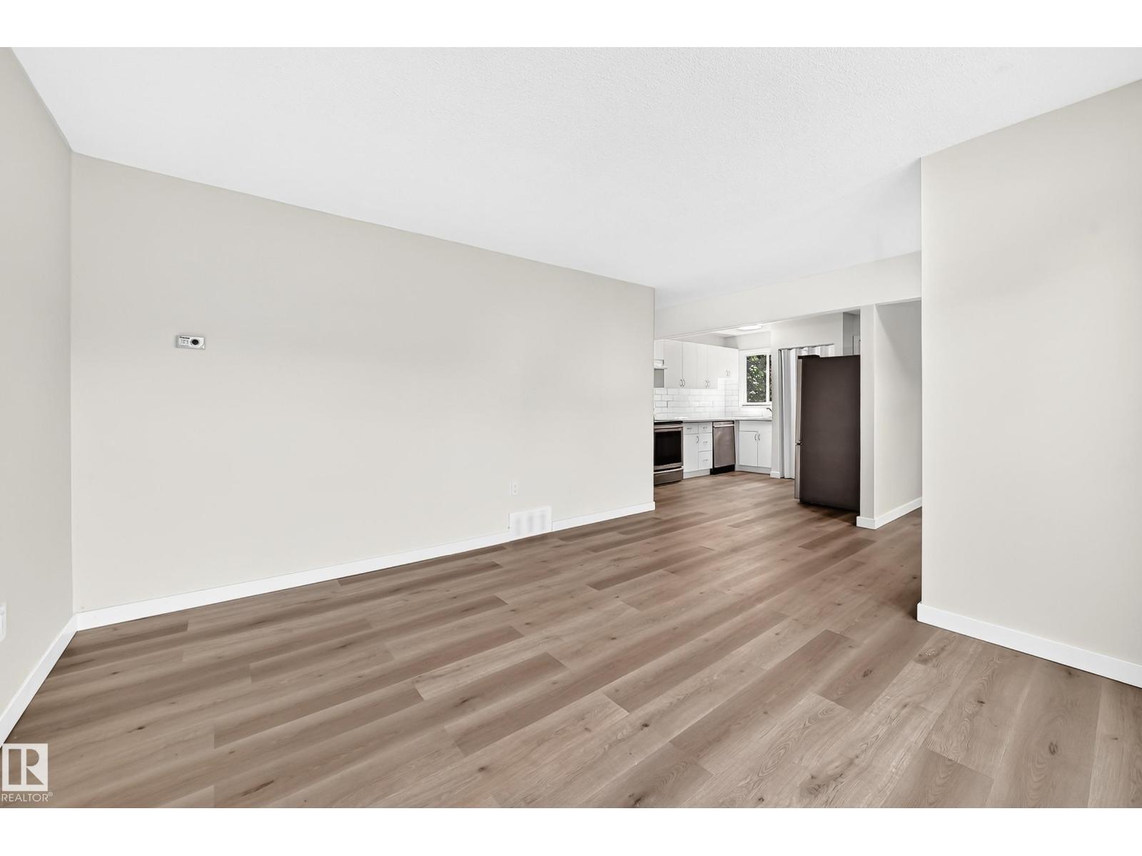 13835 114 ST NW - 17