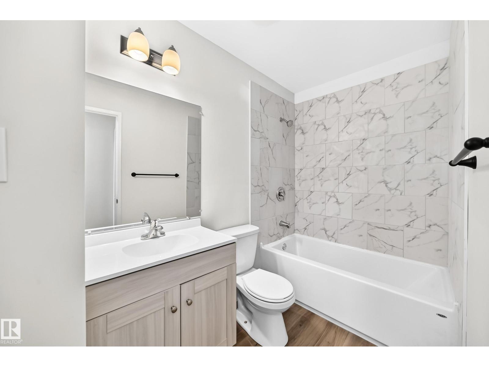 13835 114 ST NW - 27