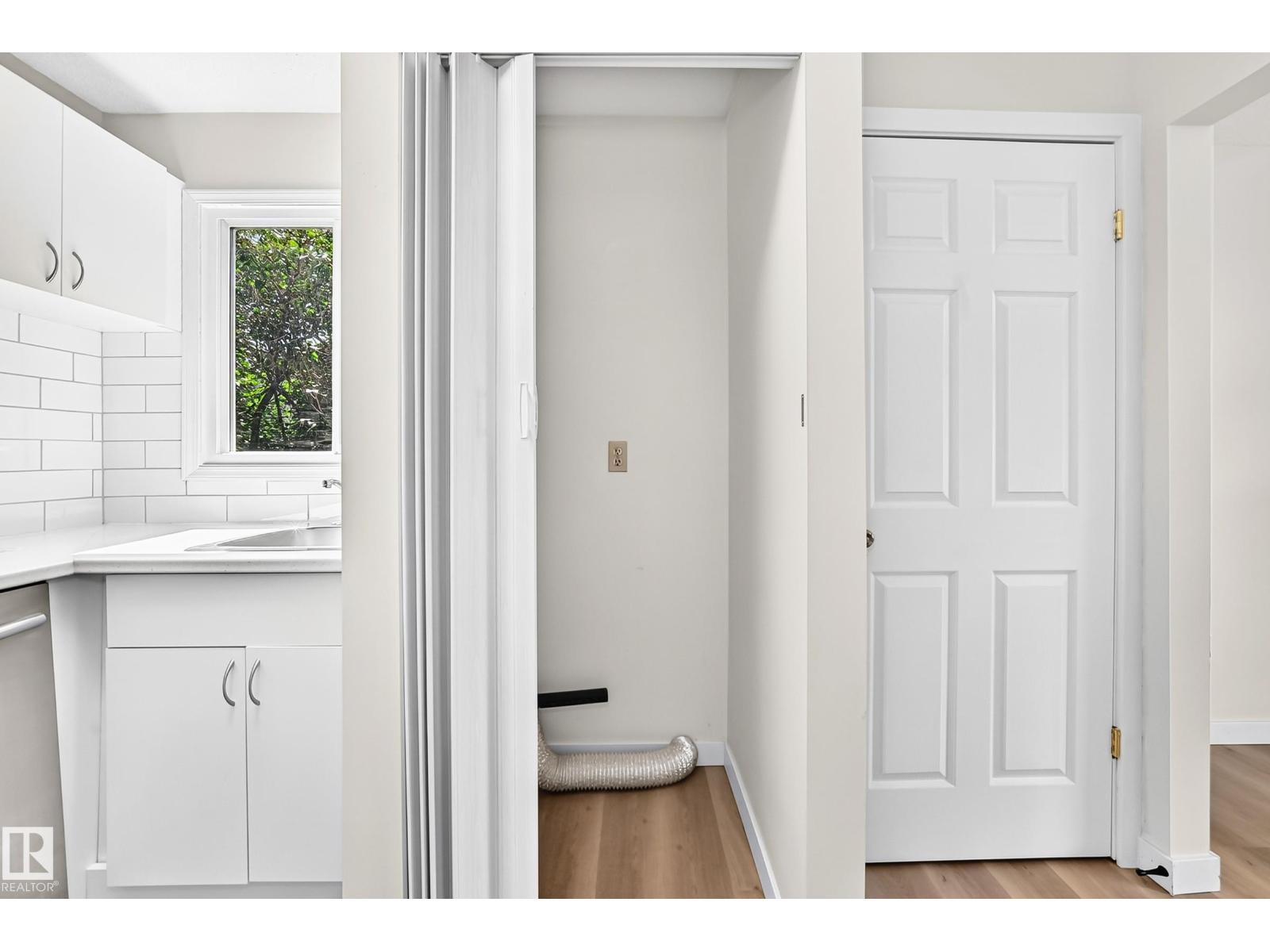 13835 114 ST NW - 29