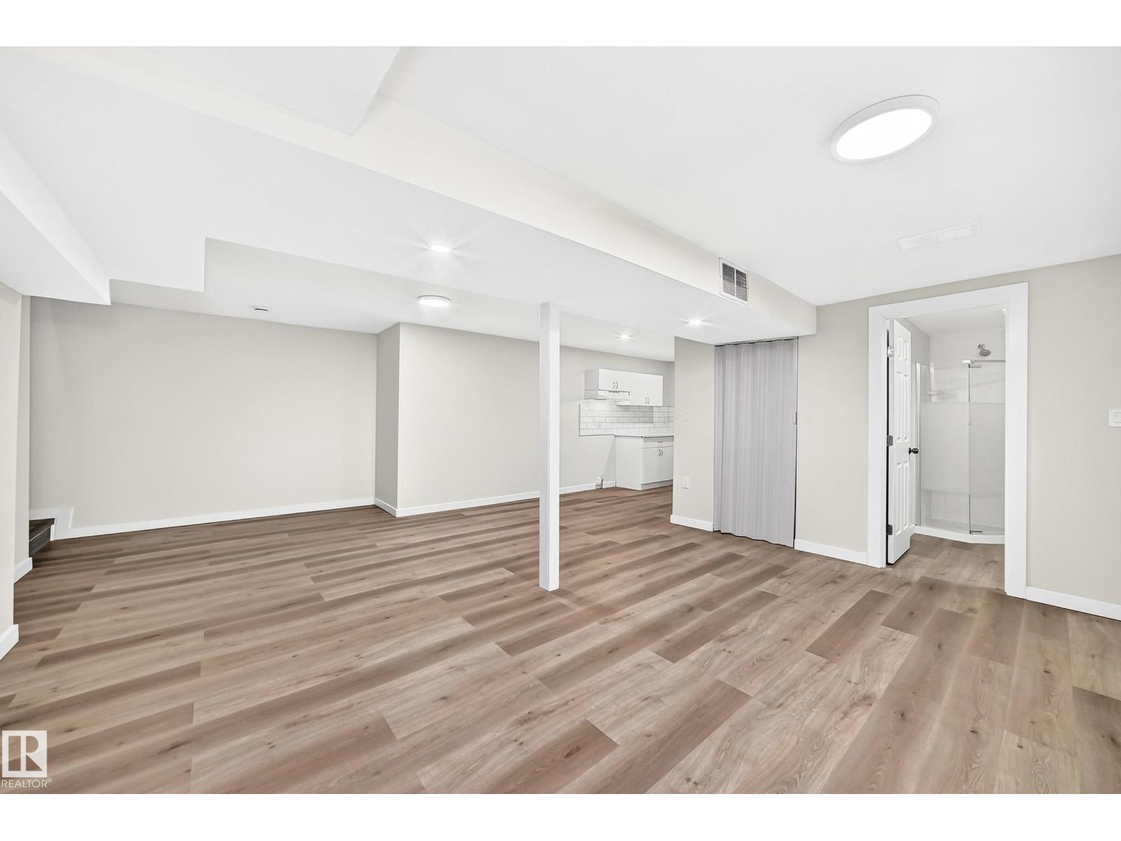 13835 114 ST NW - 31