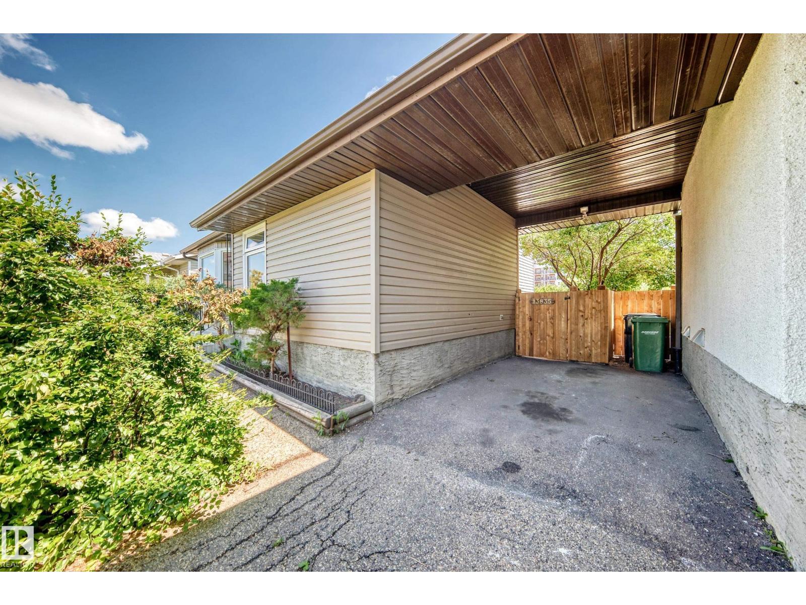 13835 114 ST NW - 53