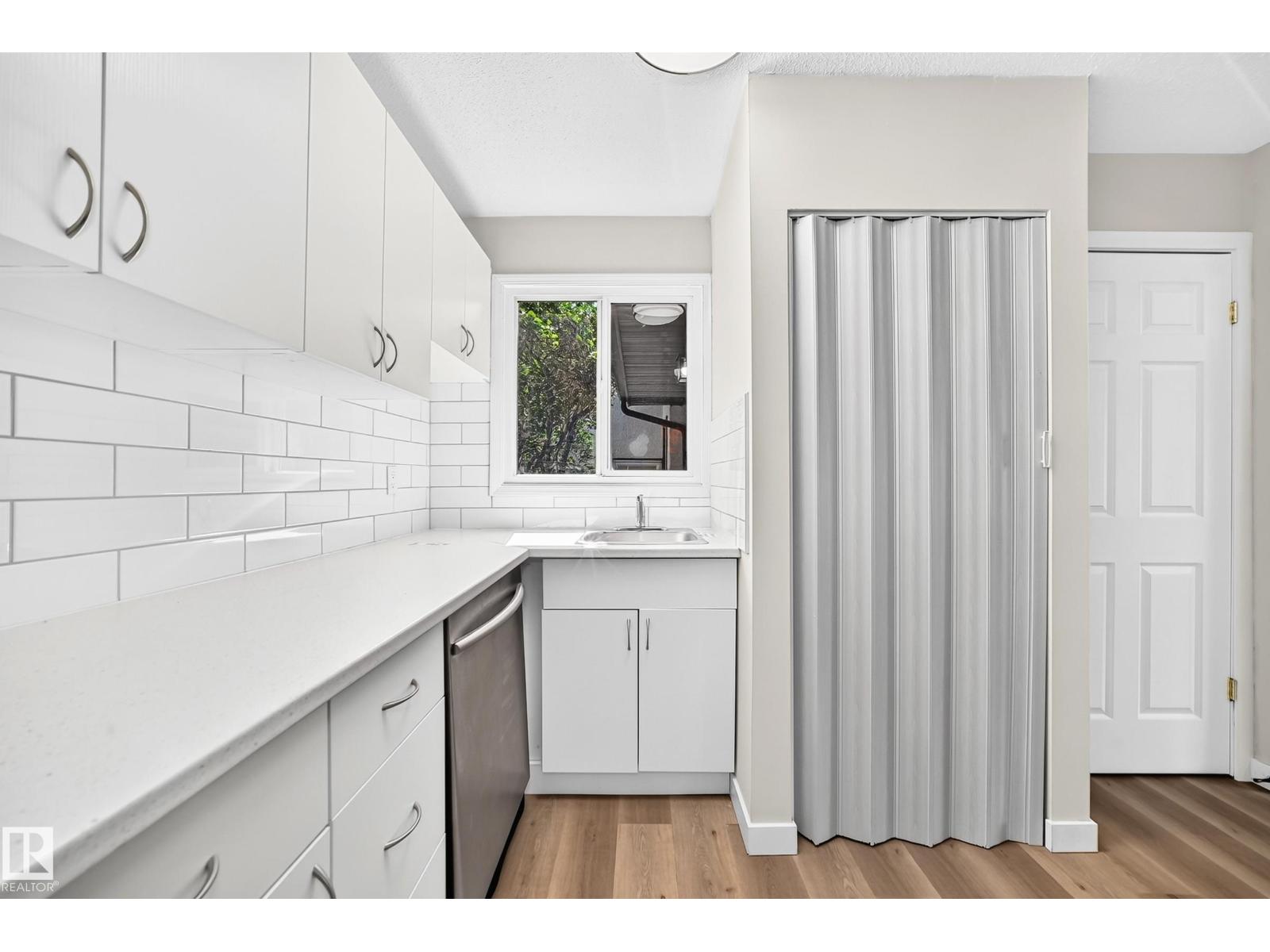13835 114 ST NW - 8
