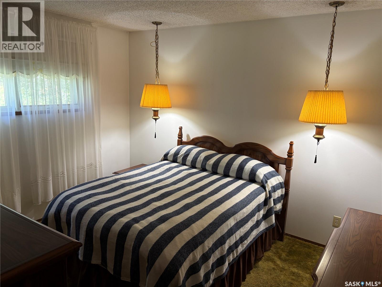 Neufeld acreage - 15