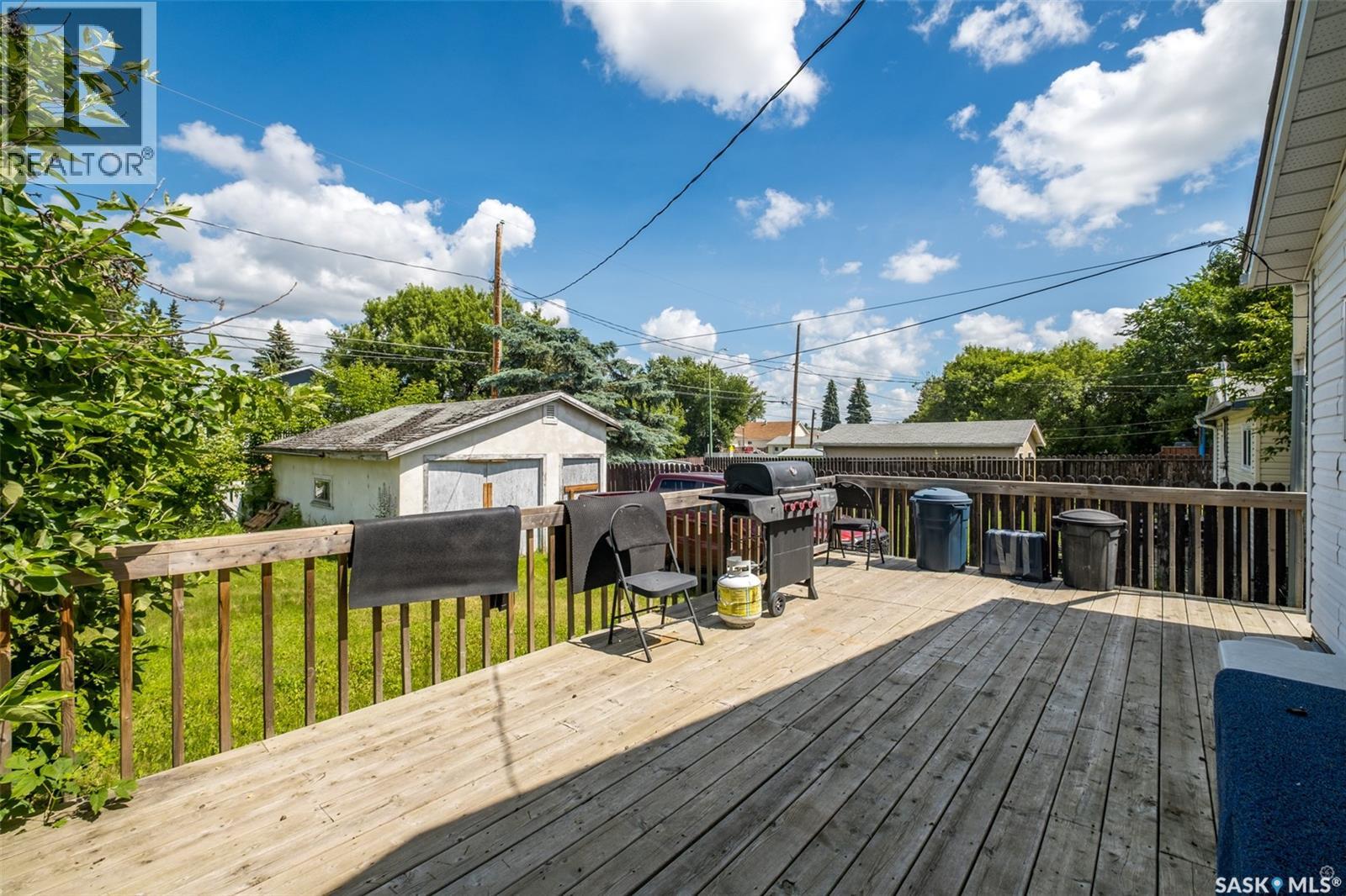 150 31st STREET E - 21