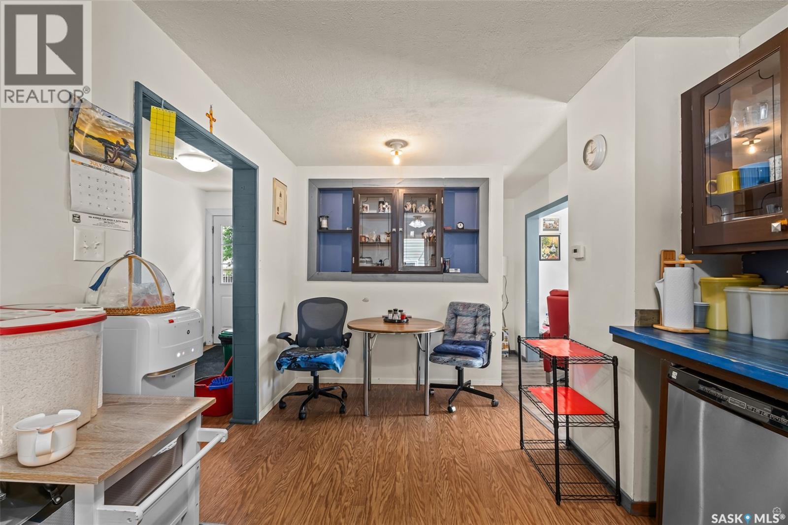 150 31st STREET E - 8