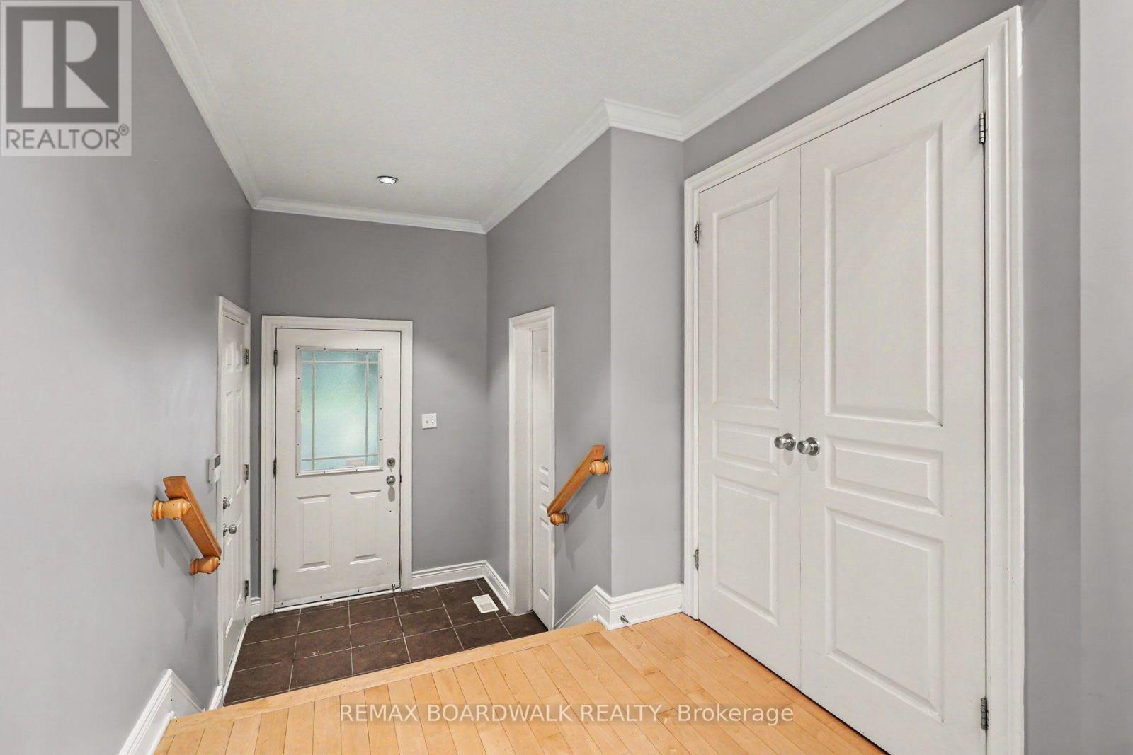 561 AQUAVIEW DRIVE - 5