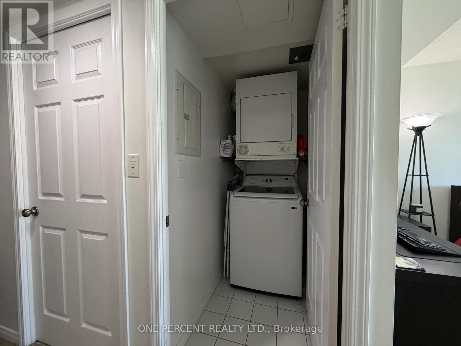 #607 3 ELLESMERE STREET - 24