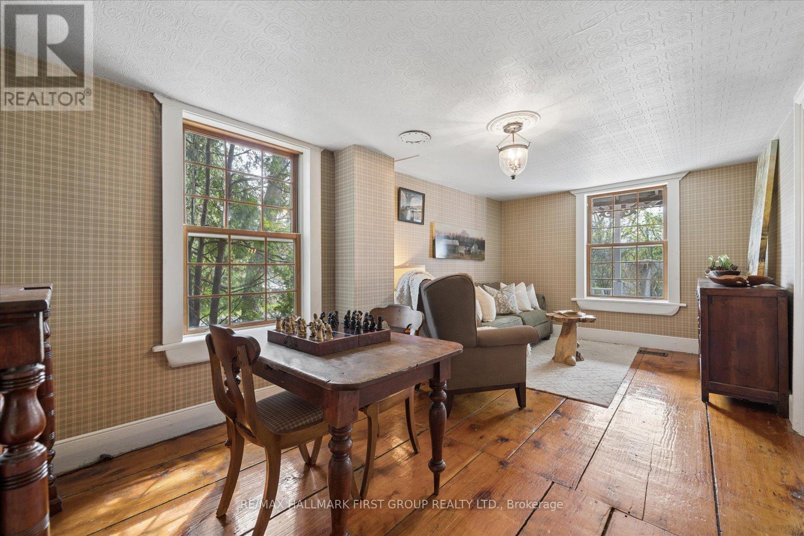 130 MYRTLE ROAD E - 14