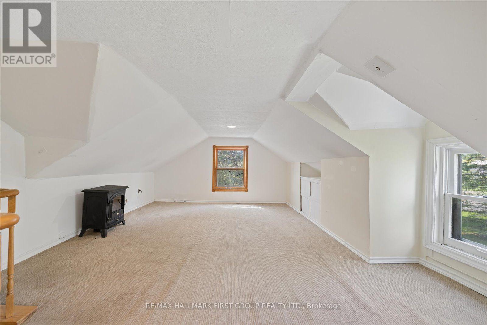 130 MYRTLE ROAD E - 32