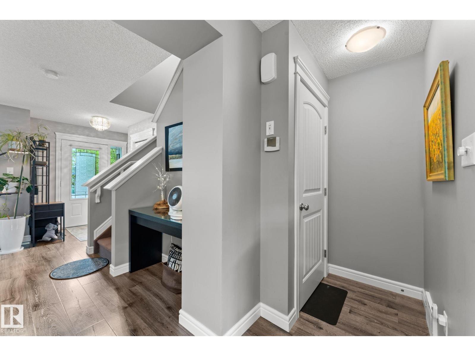 5813 63 ST - 22