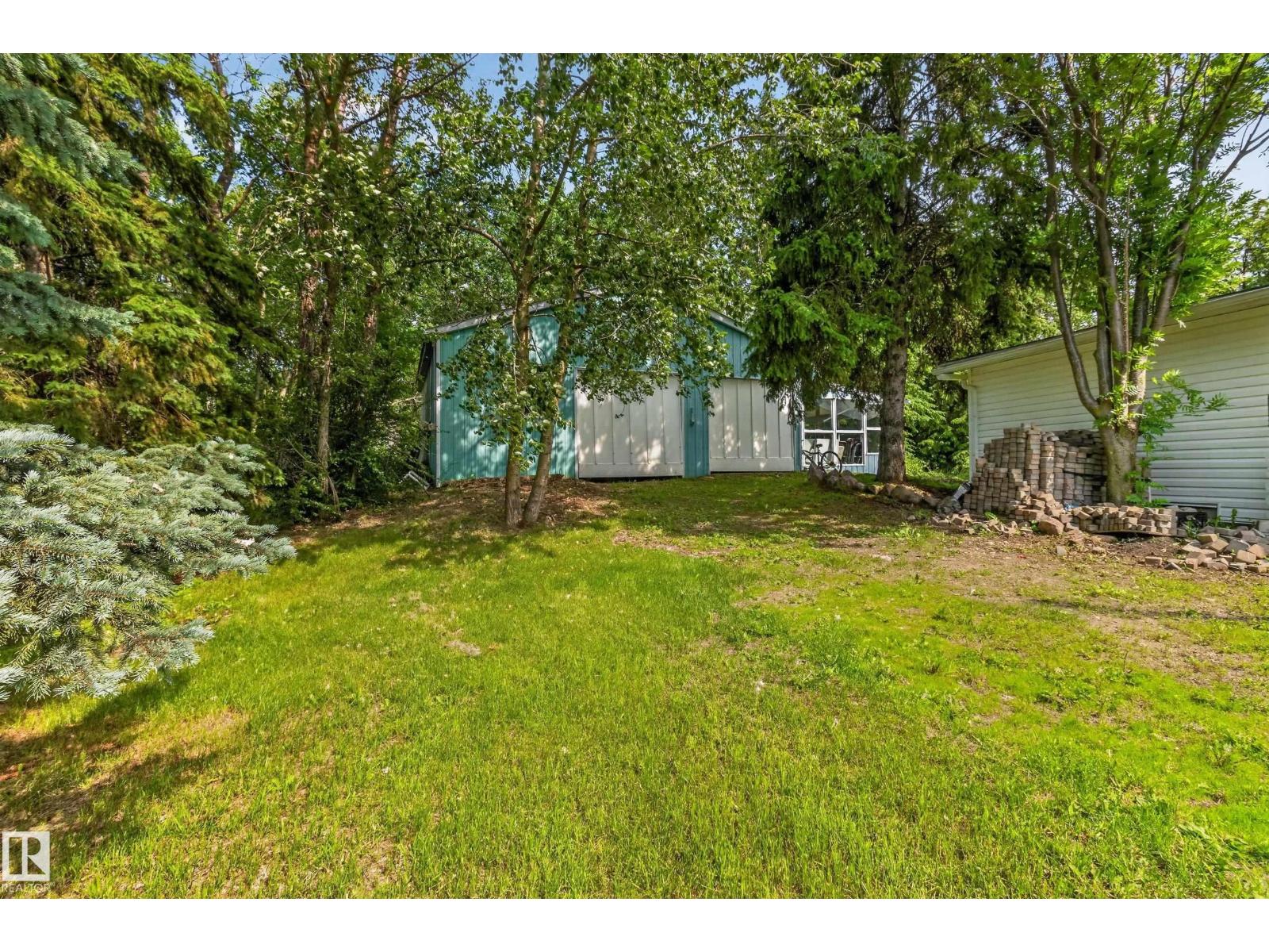 #14 51149 RGE ROAD 231 - 50