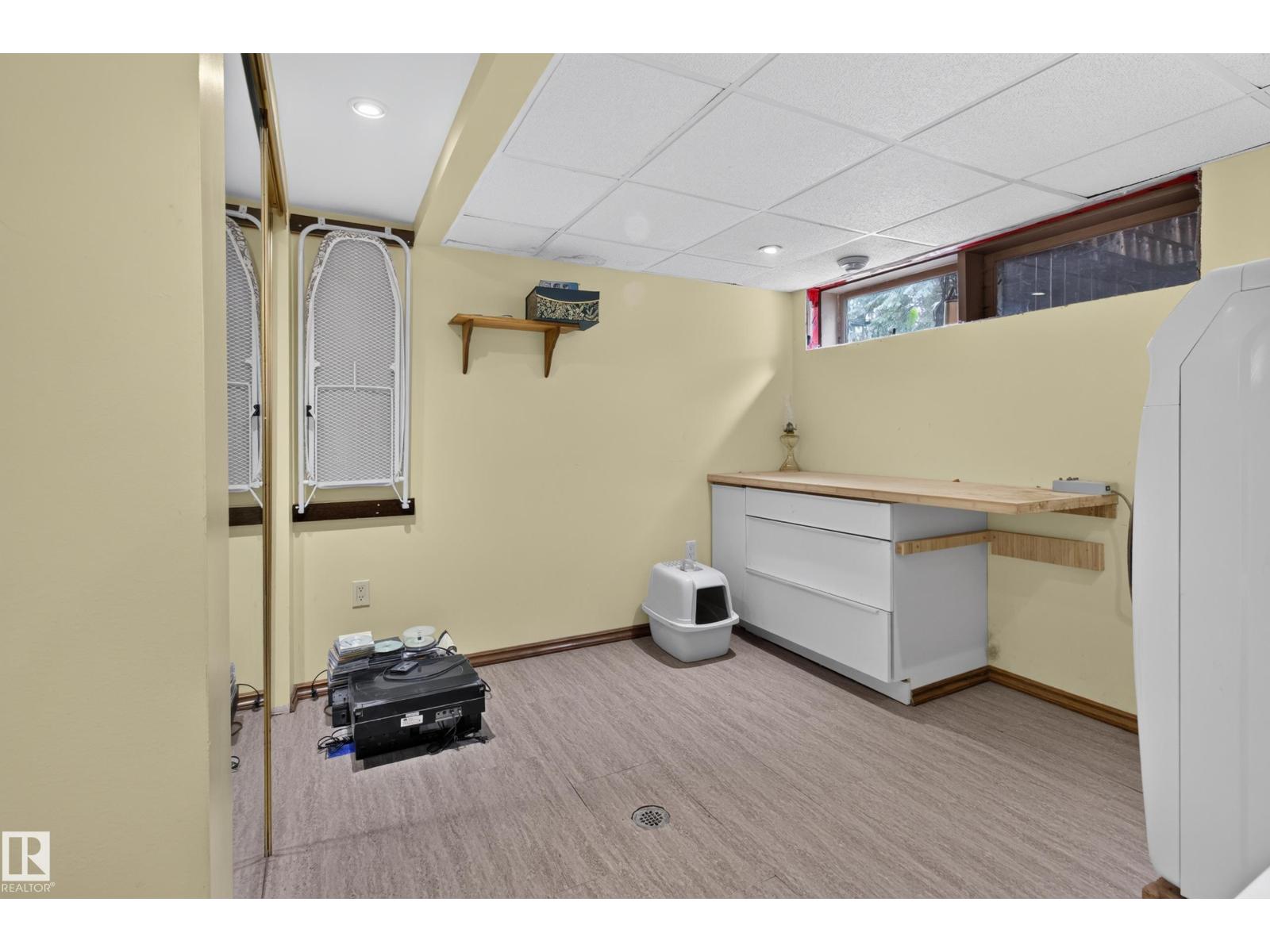 #14 51149 RGE ROAD 231 - 38