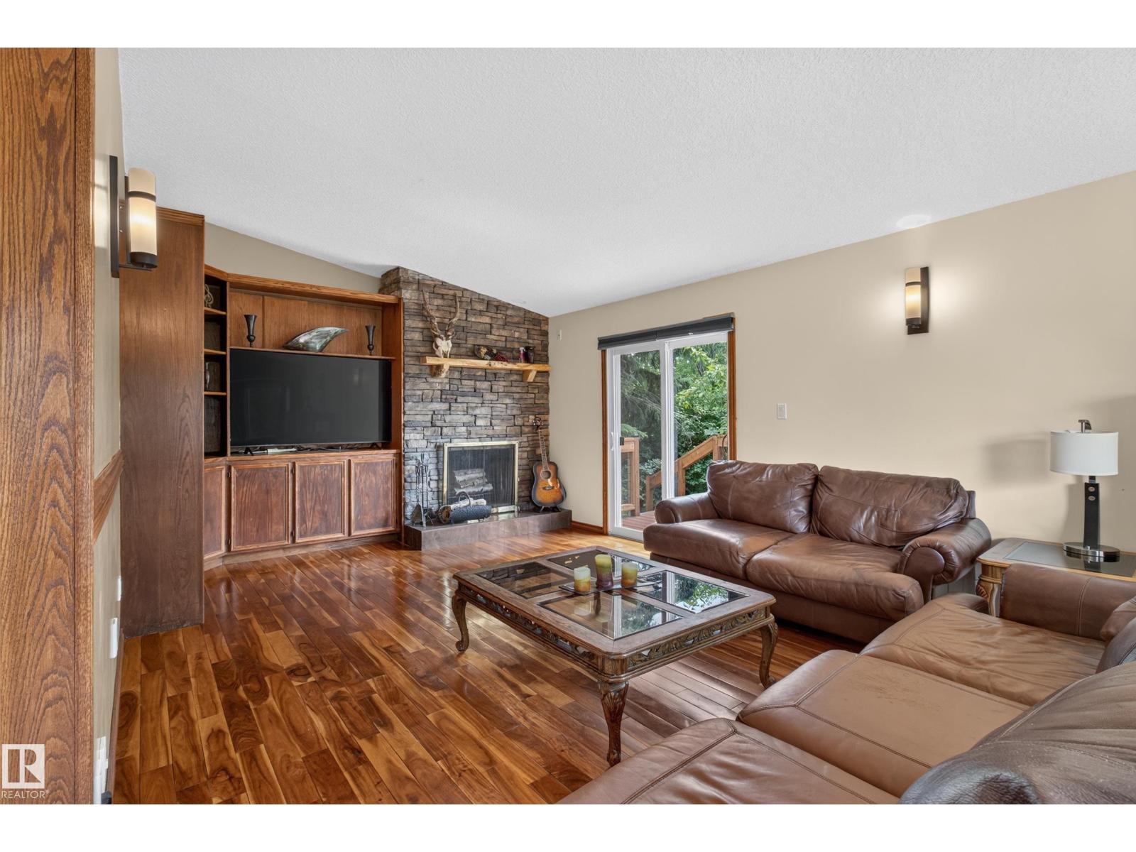 #14 51149 RGE ROAD 231 - 9