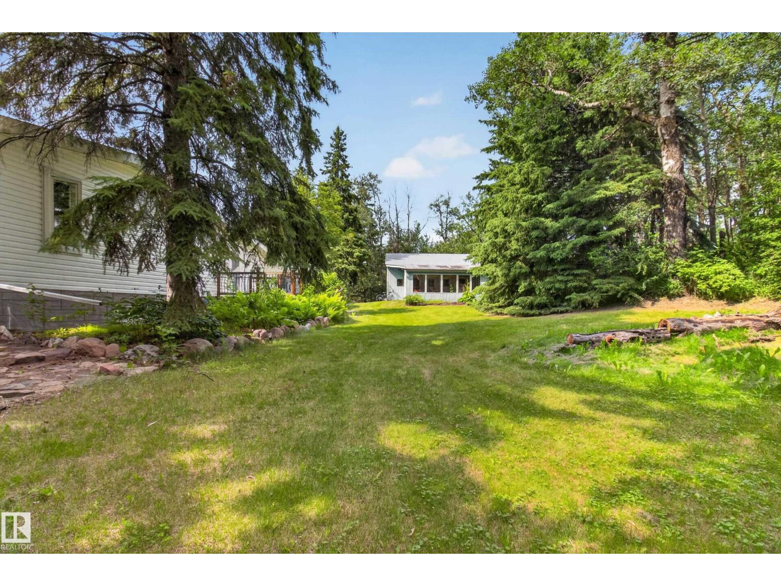 #14 51149 RGE ROAD 231 - 46