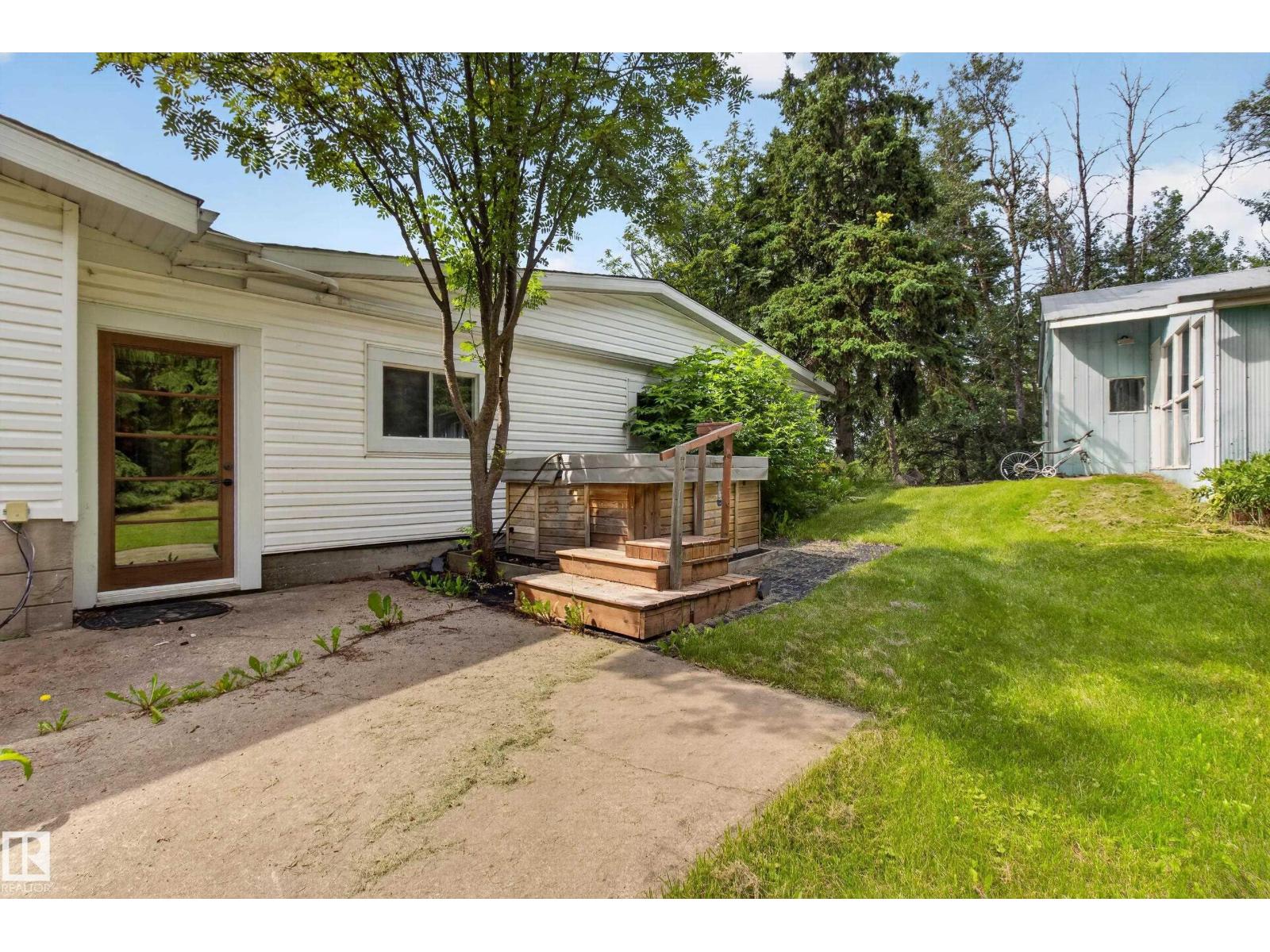 #14 51149 RGE ROAD 231 - 47