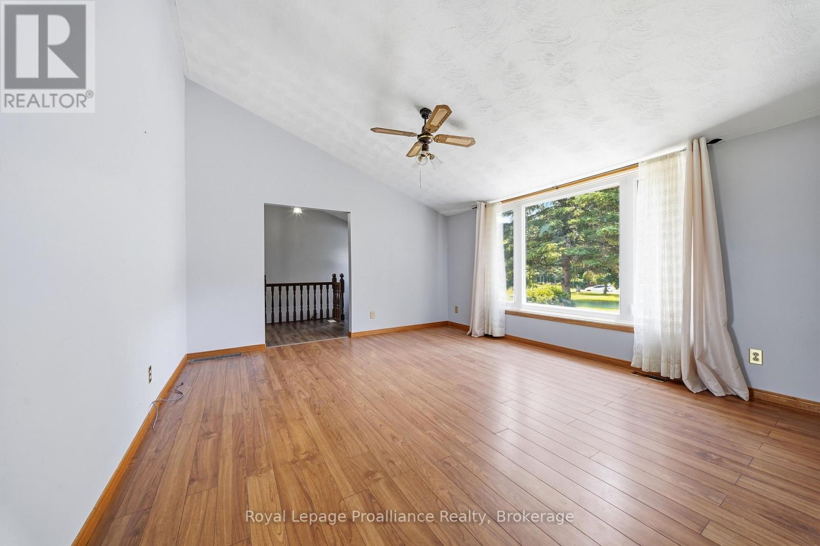 555 BETHEL ROAD - 17