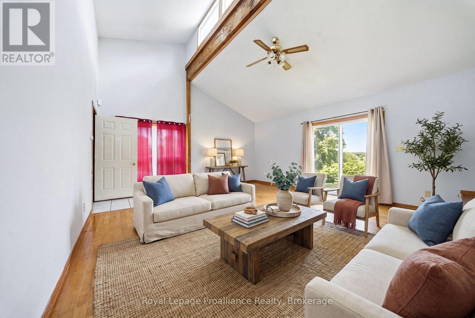 555 BETHEL ROAD - 21