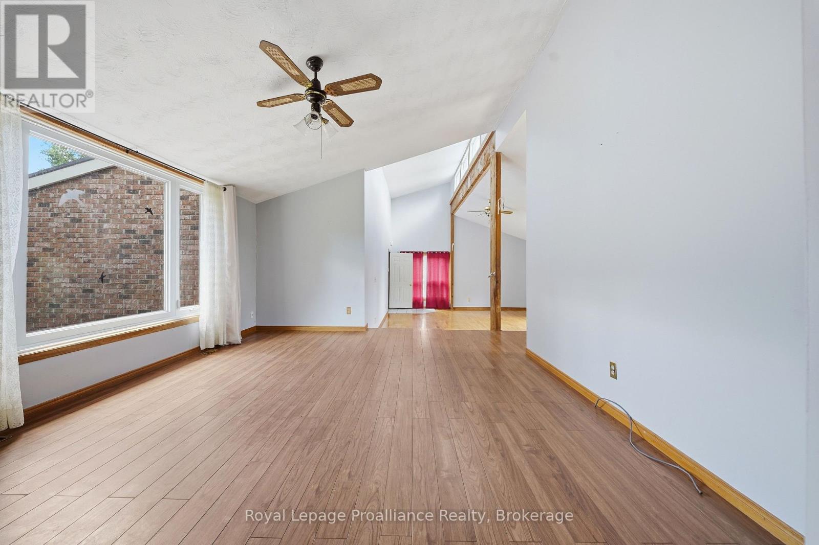 555 BETHEL ROAD - 18