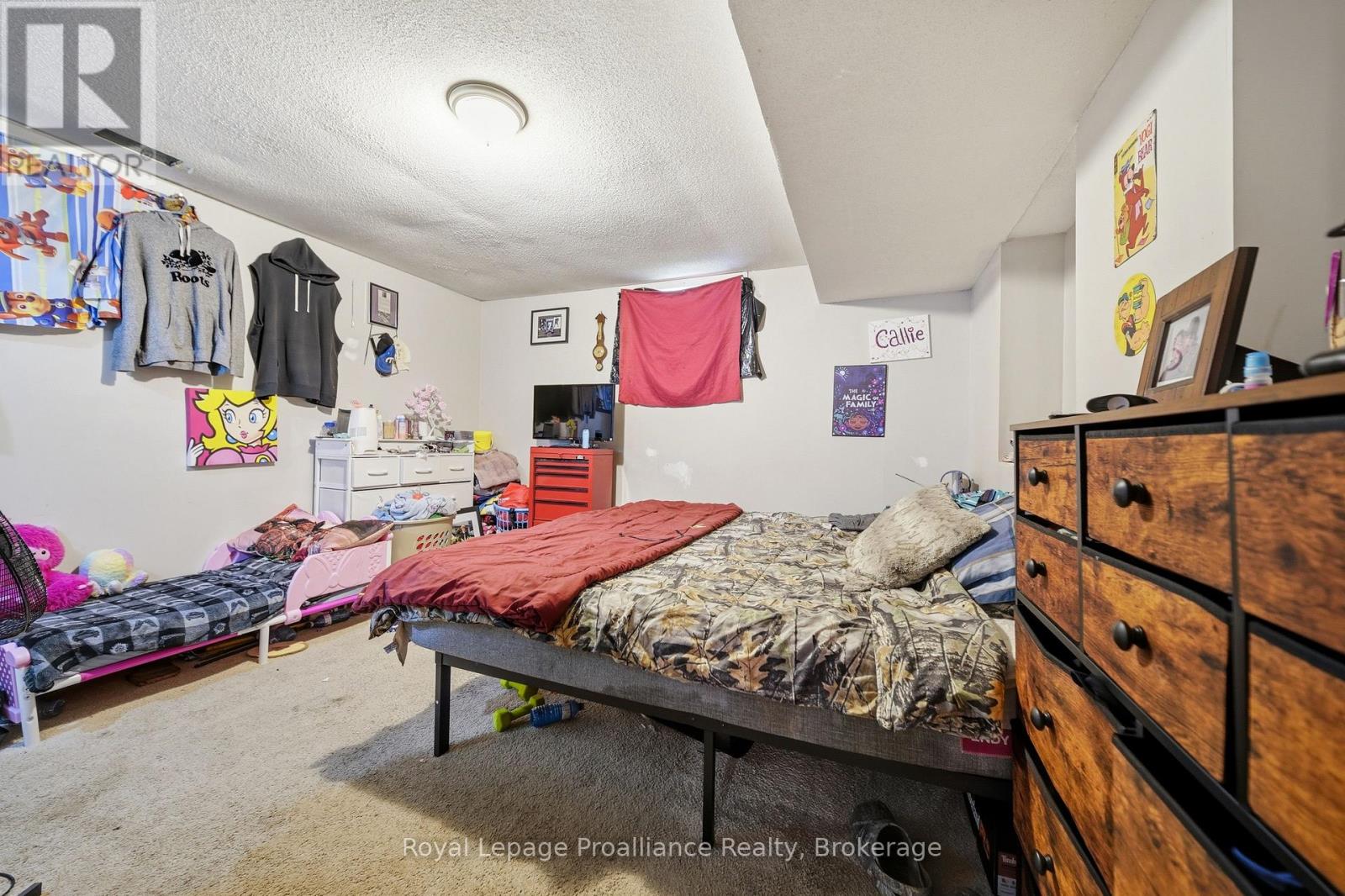 555 BETHEL ROAD - 38