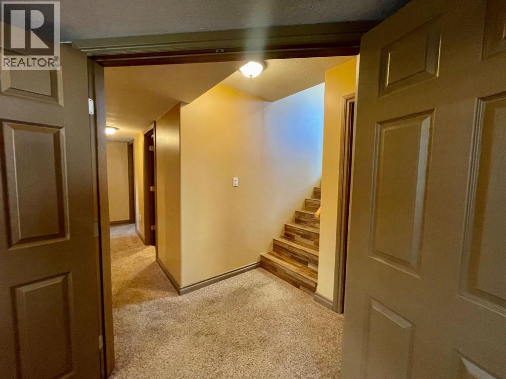 4108 16 Avenue - 32