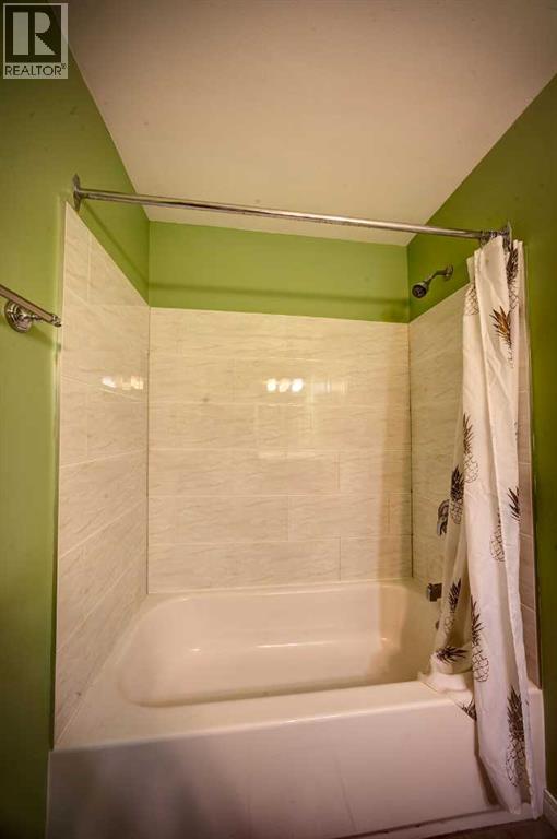 #30 380 Bermuda Drive NW - 24