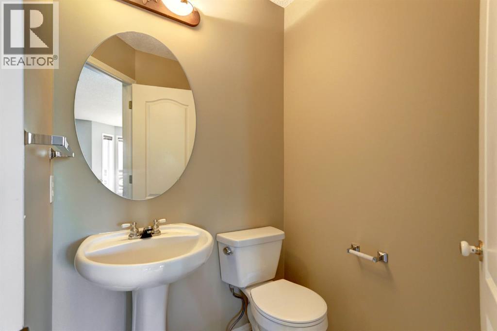 #3 823 Wilson Way - 13