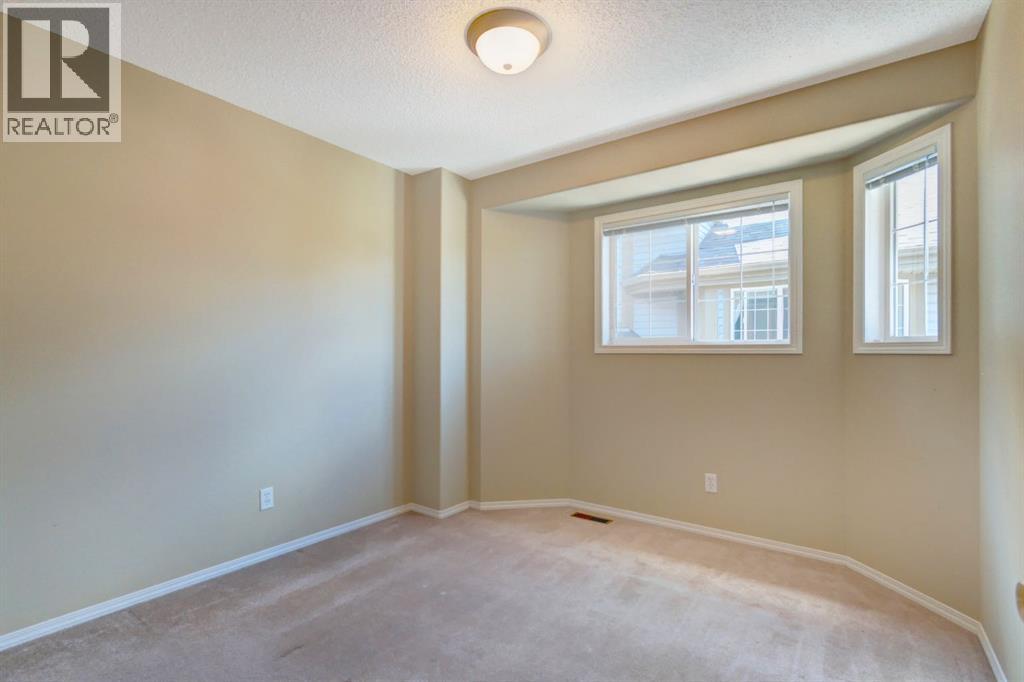#3 823 Wilson Way - 21