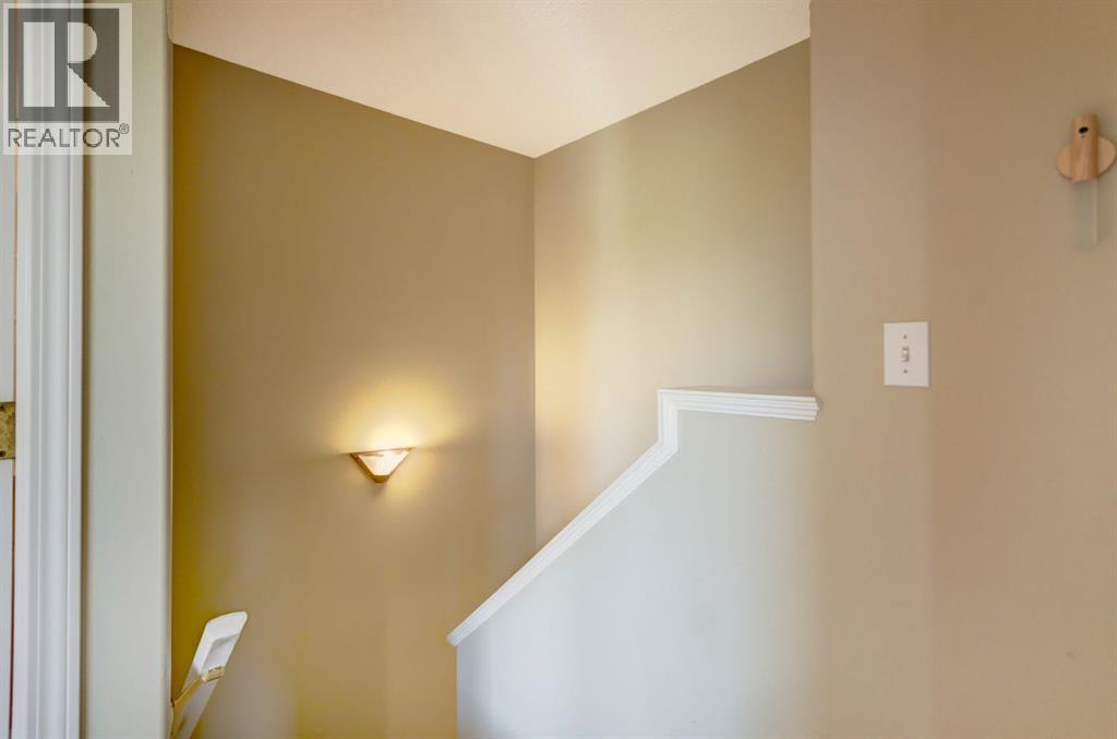 #3 823 Wilson Way - 14