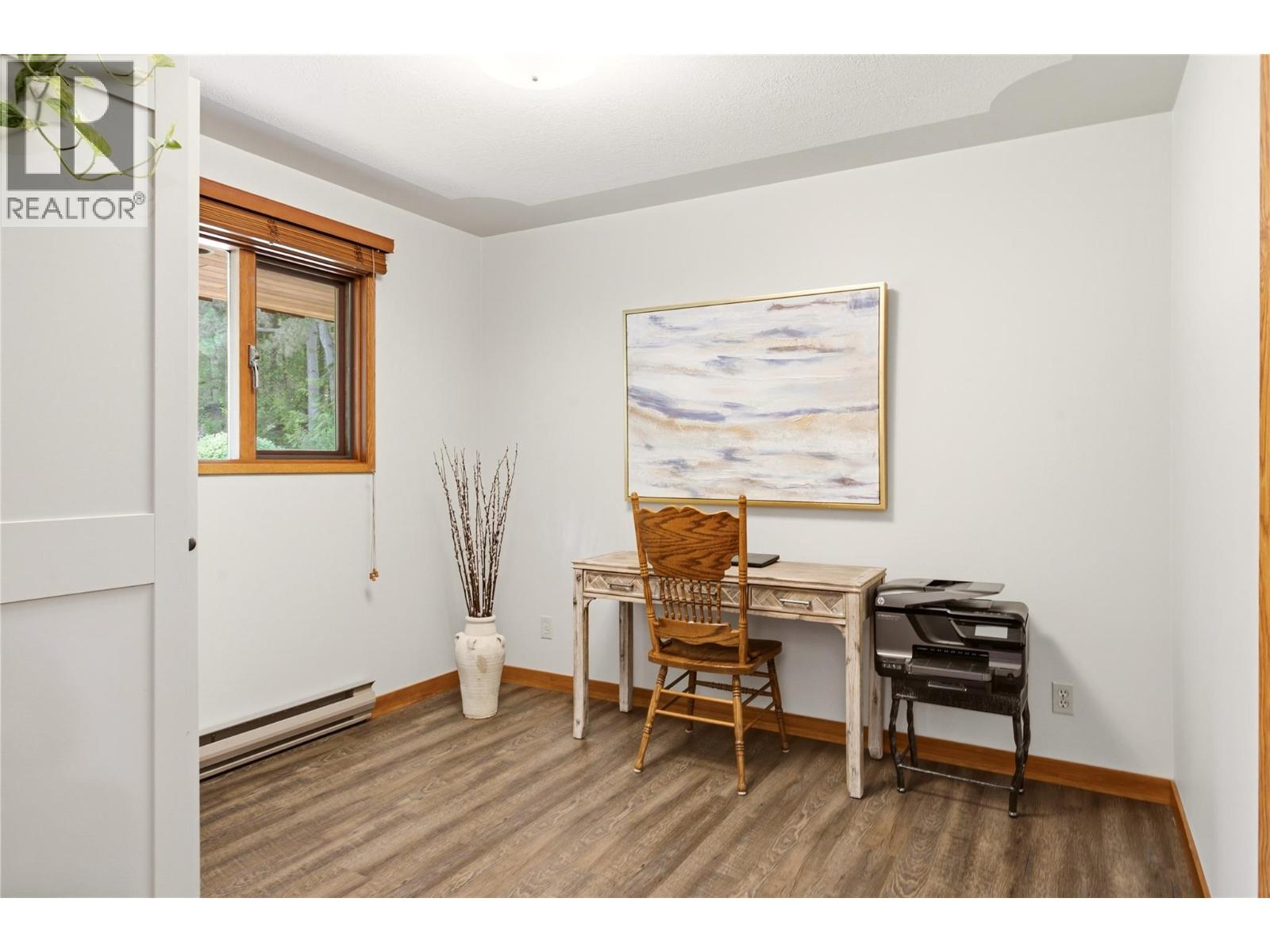 102 SANDNER Road - 38