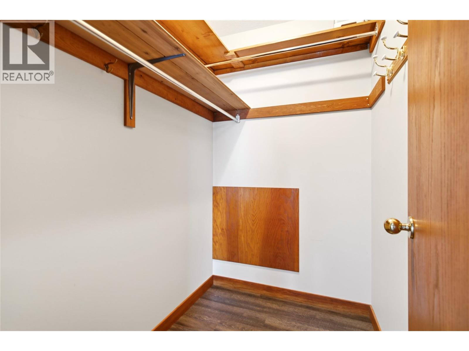 102 SANDNER Road - 36