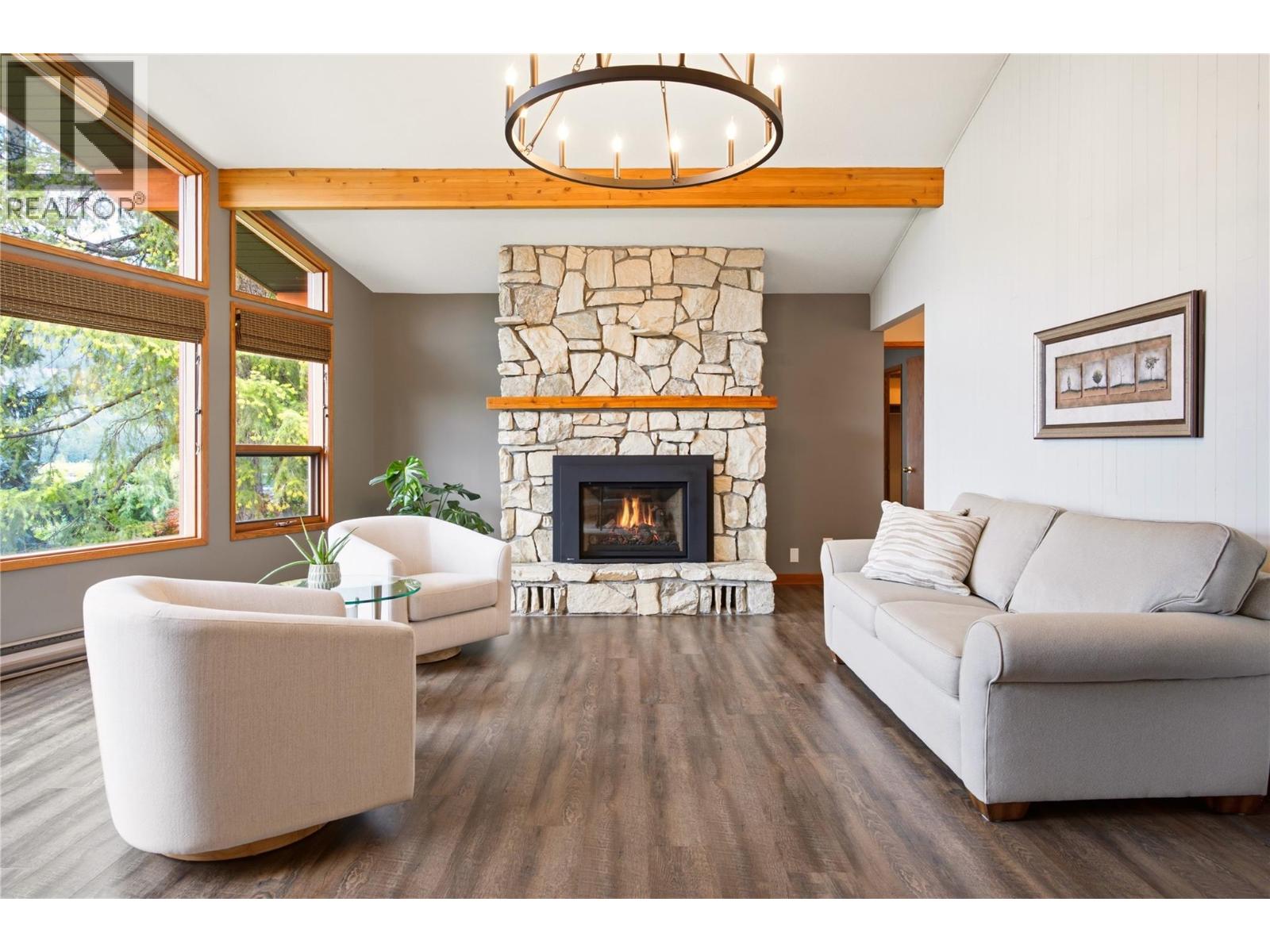 102 SANDNER Road - 26