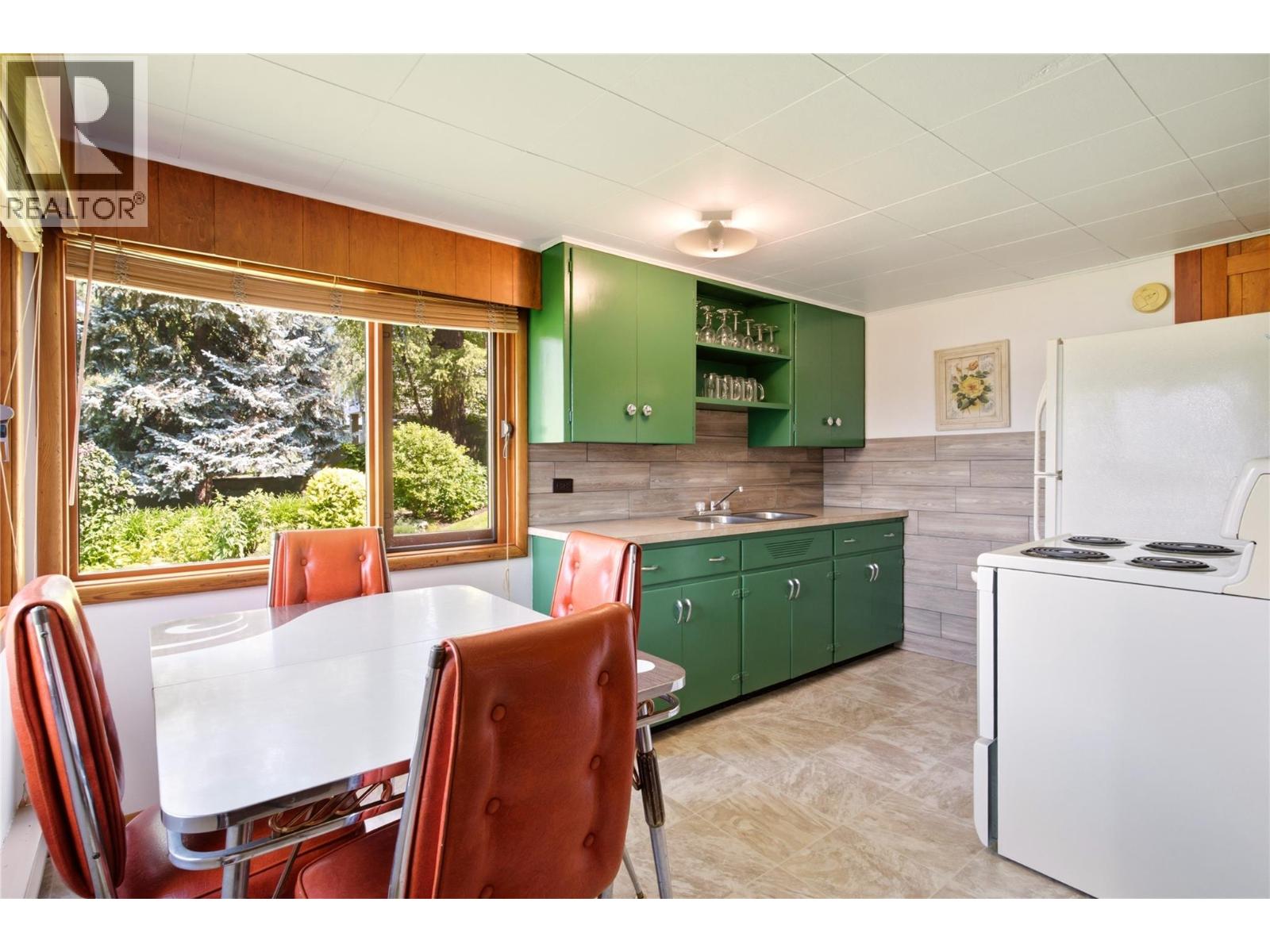 102 SANDNER Road - 65