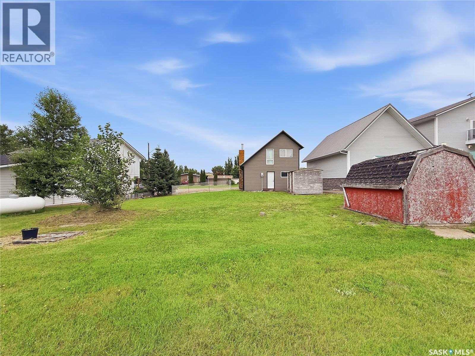 403 Smith CRESCENT - 16