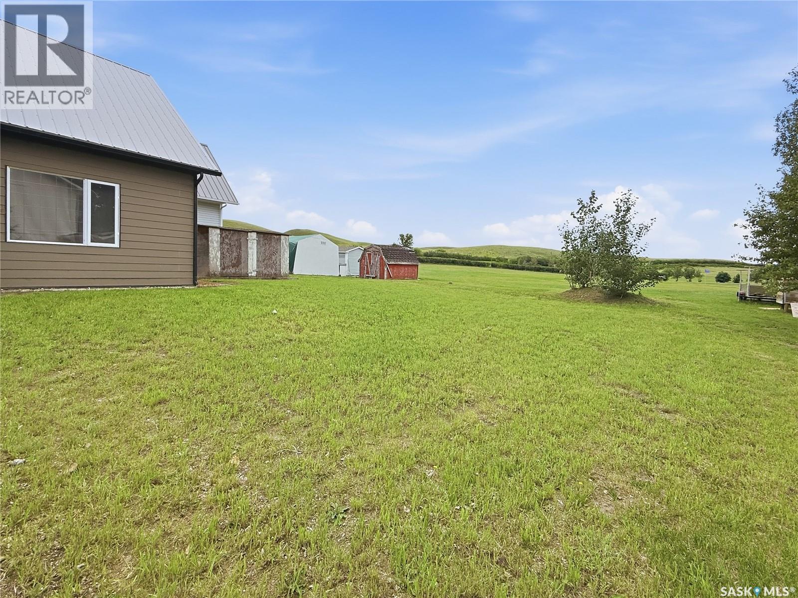 403 Smith CRESCENT - 17