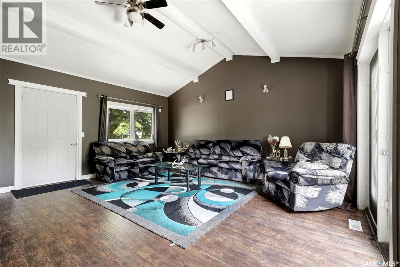 335 BETA STREET - 4