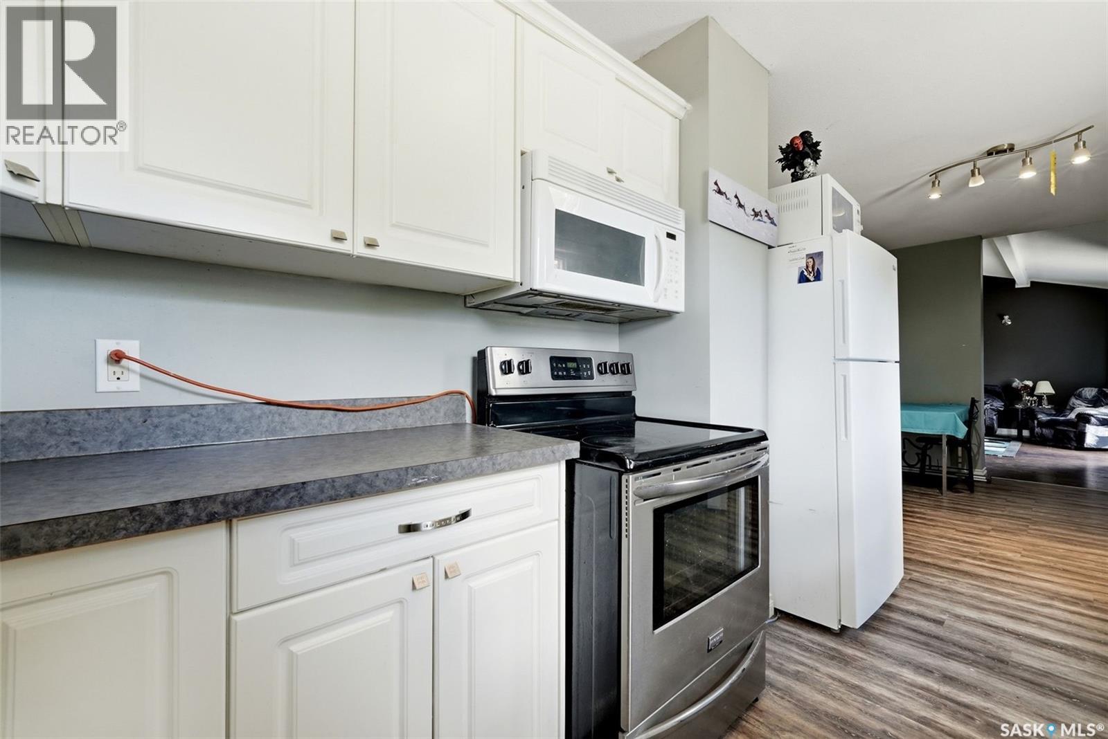 335 BETA STREET - 12