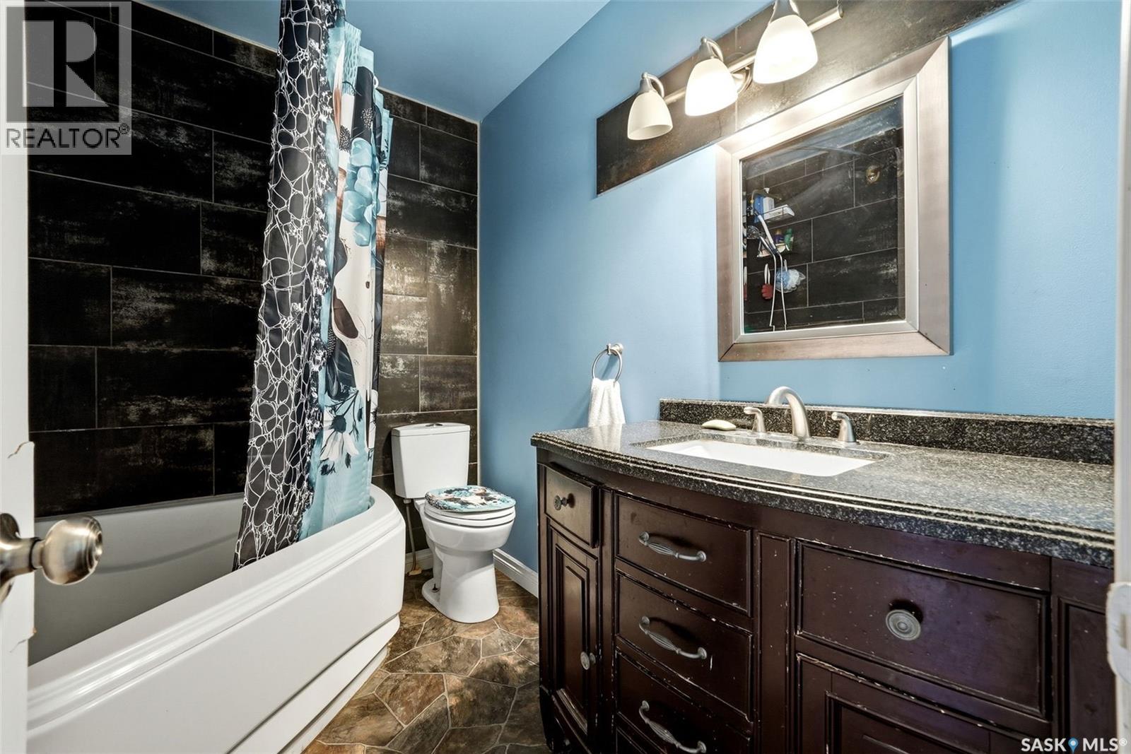 335 BETA STREET - 19